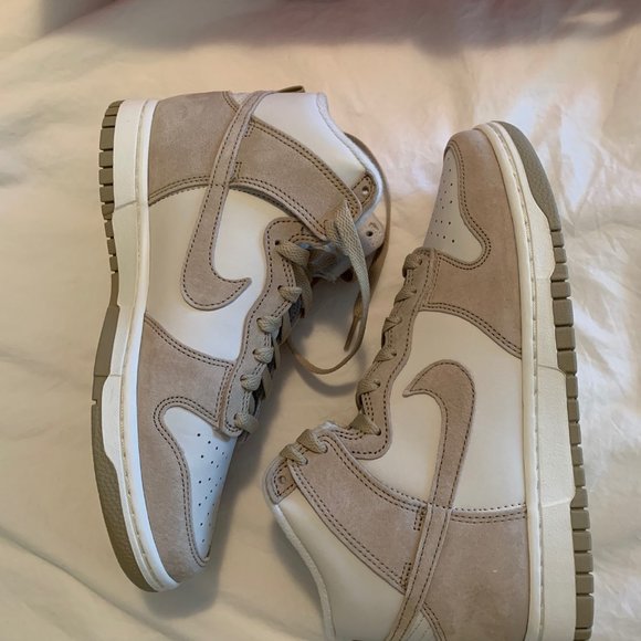 Nike Dunk High Retro PRM Phantom / Limestone / Sail size 7 NWT and box - Picture 3 of 9